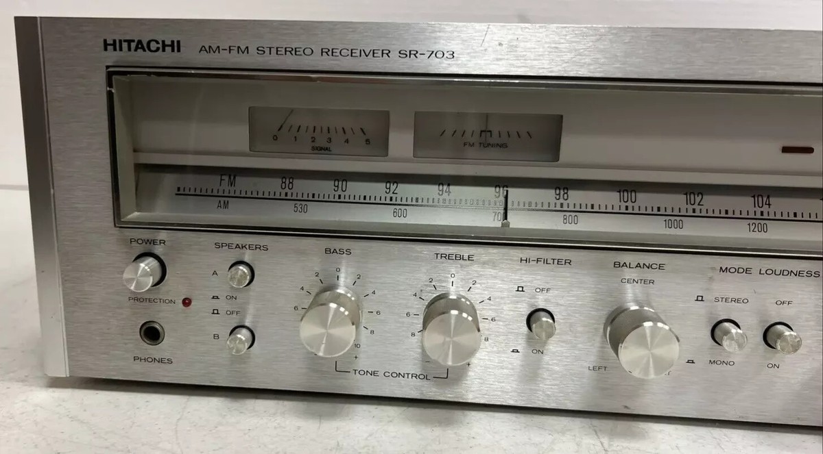 Hitachi AM-FM Stereo Receiver SR-703 - Japan - For Parts or Repair