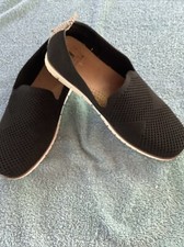 White Mountain Slip On Comfort Shoes Black Mesh 8M