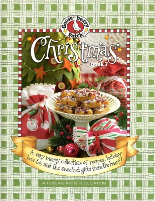 Gooseberry Patch Christmas Book 7 - Leisure Arts Hardcover 2005