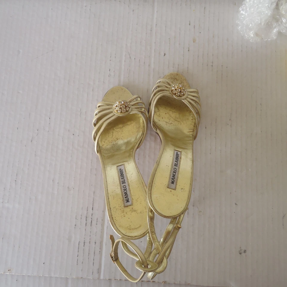 Manolo Blahnik золото кожаные ремни насосы каблуки Stiletto Mules сандалии обувь 38,5 - Изображение 2 из 4
