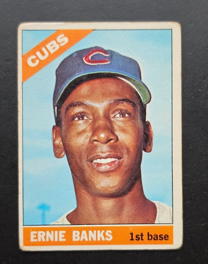 1966 Topps Ernie Banks #110 Chicago Cubs