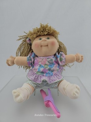Cabbage Patch Kids Doll 1991 Crimp 'n Curl Light Brown Hair, Green Eyes & Curler