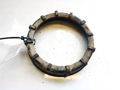 321201375a  Gewindering Verschlussring Kraftstoffpumpe Treibstoff DE2560916-88