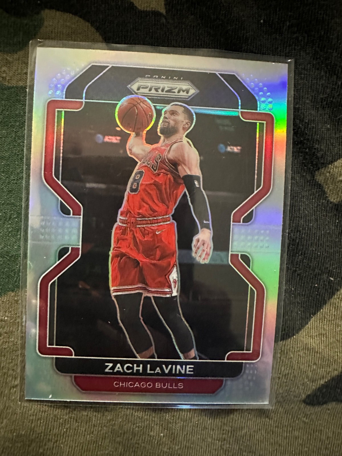 2021-22 Panini Prizm Zach LaVine Silver Prizm 107 Chicago Bulls NBA Trading Card