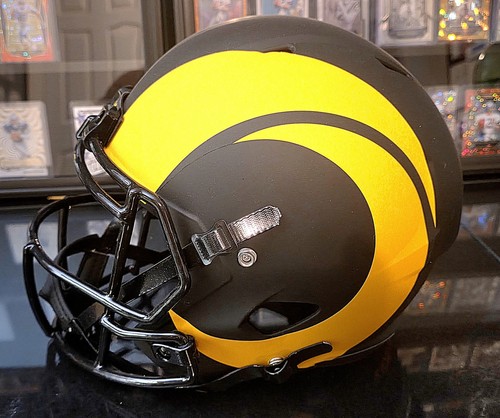 Kurt Warner HOF Signed Helmet Speed Full Sized Rep L A Rams Beckett COA - HOF - Picture 4 of 6