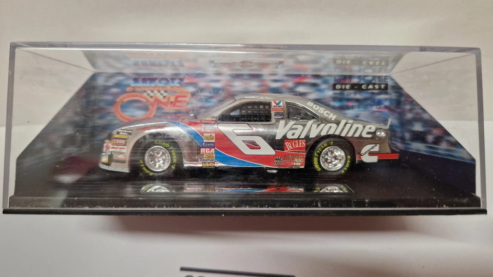 Mark one 1/43 Valvoline martin Ford Thunderbird (NP01) - Immagine 2 di 4