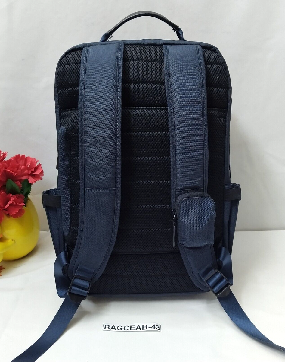 Baggallini Navy Nylon Commuter Laptop Light Weight Backpack Baggallini Navy Nylon Commuter Laptop Light Weight Backpack  main image 3