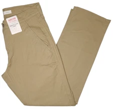 Signature By Levi Strauss & Co. #11593 NEW Men's Athletic Hybrid Chino Pants