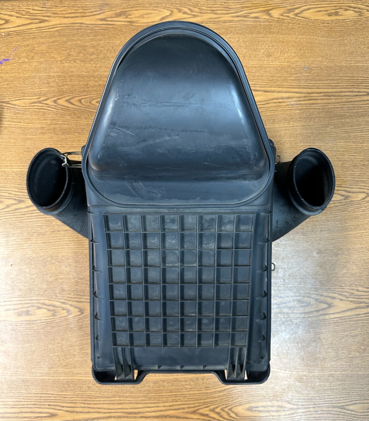 2005-2007 Maserati Quattroporte Air Intake Cleaner Filter Housing Box OEM