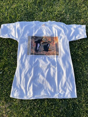 NEW Vintage Migratory Bird Hunting Conservation Stamp T-shirt SIZE MEDIUM