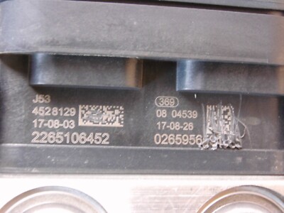 Nissan X-Trail T32 1.6 DIG-T ABS pump 476607FP3A 0 265 257