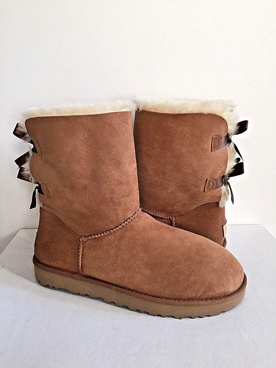 UGG BAILEY BOW II SHORT CHESTNUT WATER RESISTATNT BOOT US 10 UGG BAILEY BOW II SHORT CHESTNUT WATER RESISTATNT BOOT US 10