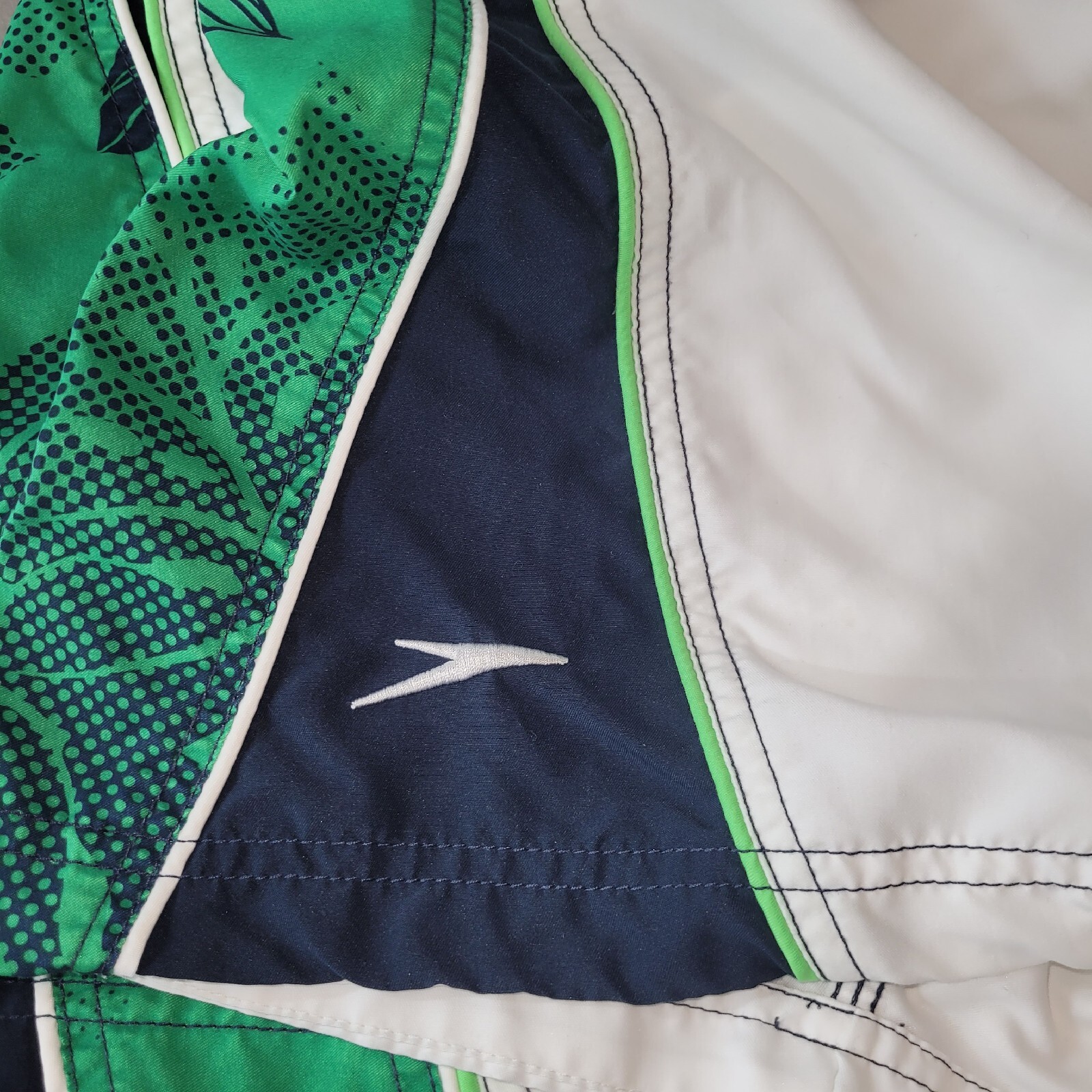 Speedo Men's Drawstring Polyester Swim Shorts Whi… - image 10