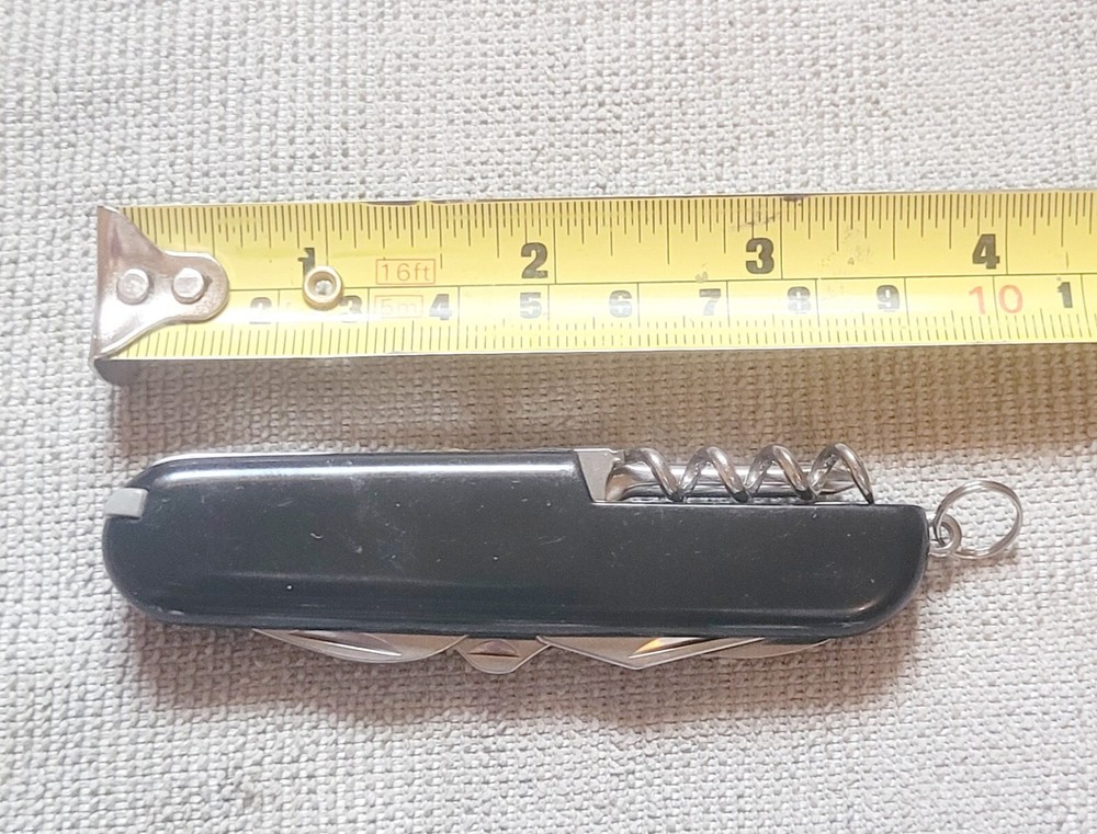 5-in-1 Multi-Tool Pocket Knife Keychain - Classic Black - Free Shipping