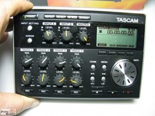 Tascam Pocketstudio DP-004 Portable 4-track D...