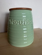 Green ceramic Biscuit Canister wooden lid Premier Housewares 6.5” tall VGC