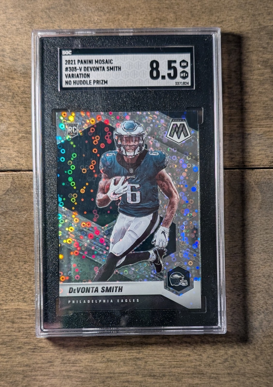 2021 Panini Mosaic - Devonta Smith #305-V - Variation - No Huddle Prizm Disco