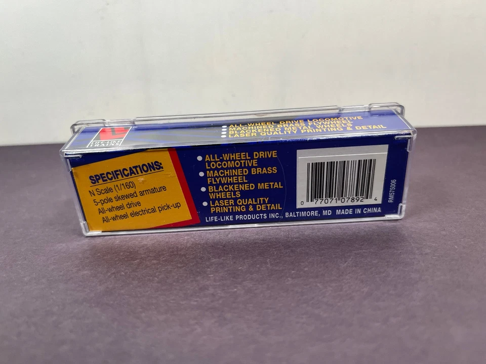 Life Like Trains N Scale Diesel Locomotive 7892 N SW9/1200 New York NYC 8951 - Image 2 of 4