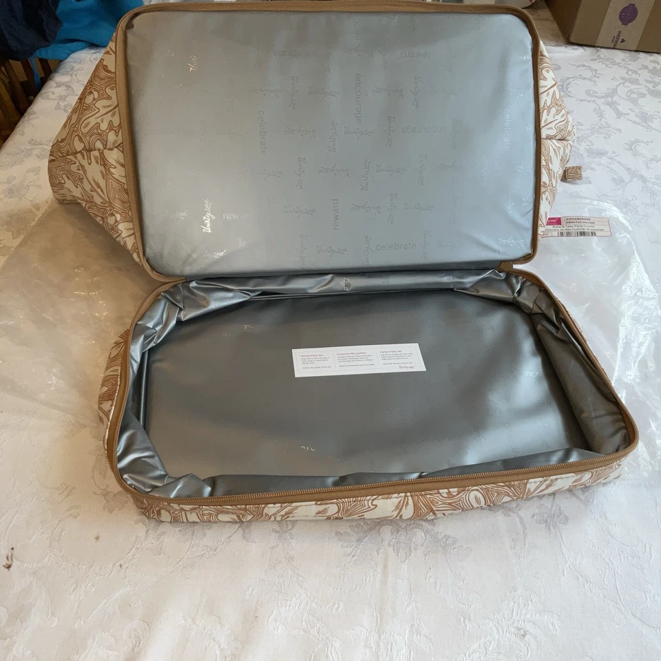 全新!! Thirty One烘焙派对冷藏箱(秋收) — 第 4/4 张图片