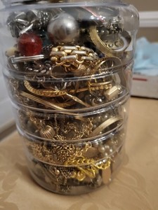 Crafting Jewelry 4lb Lot Repair Scrap Sort Repurpose Bead Findings Some Wearable