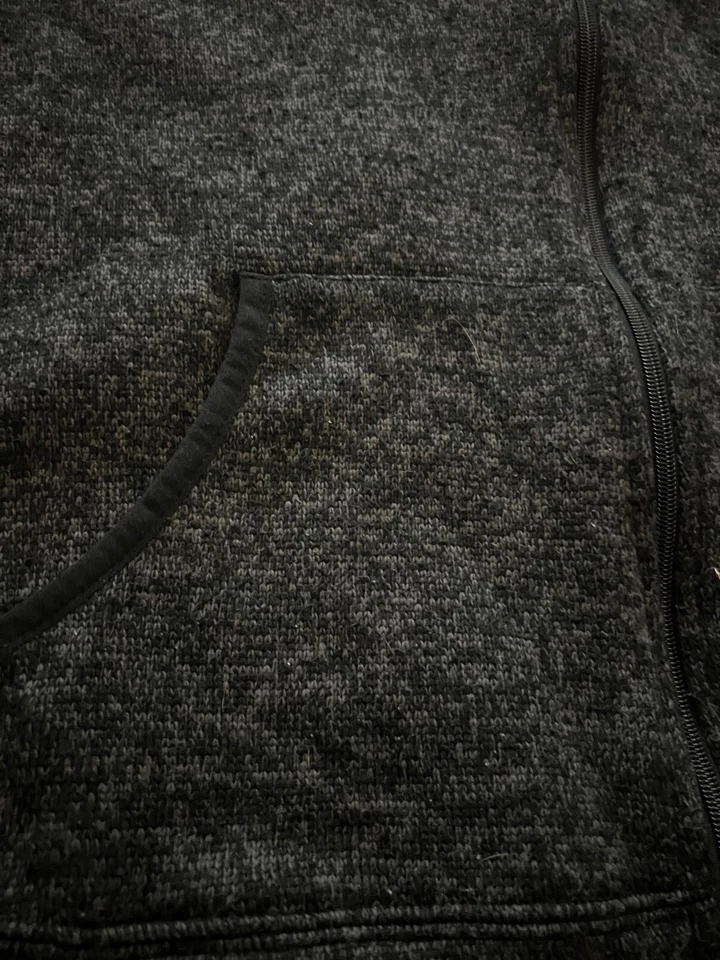 Men’s John Bartlett Fleece Grey Black Vest Size XL - Image 2 of 4