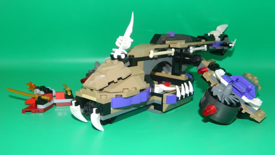 LEGO Ninjago 70746 Condrai Copter Attack, photo 1 of 5
