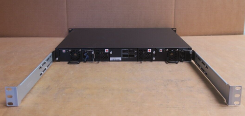 Brocade ICX 6610-24 24x 1GbE RJ45 + 8x 1GbE SFP + 4x 40G Stacking Port Switch - Afbeelding 4 van 7