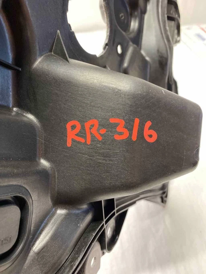 2011 MAZDA 3 задняя дверь отделка панели перевозчик вставить правой стороне пассажира RH G - Изображение 3 из 4