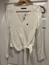abercombie and fitch cream wrap blouse BNWT size medium