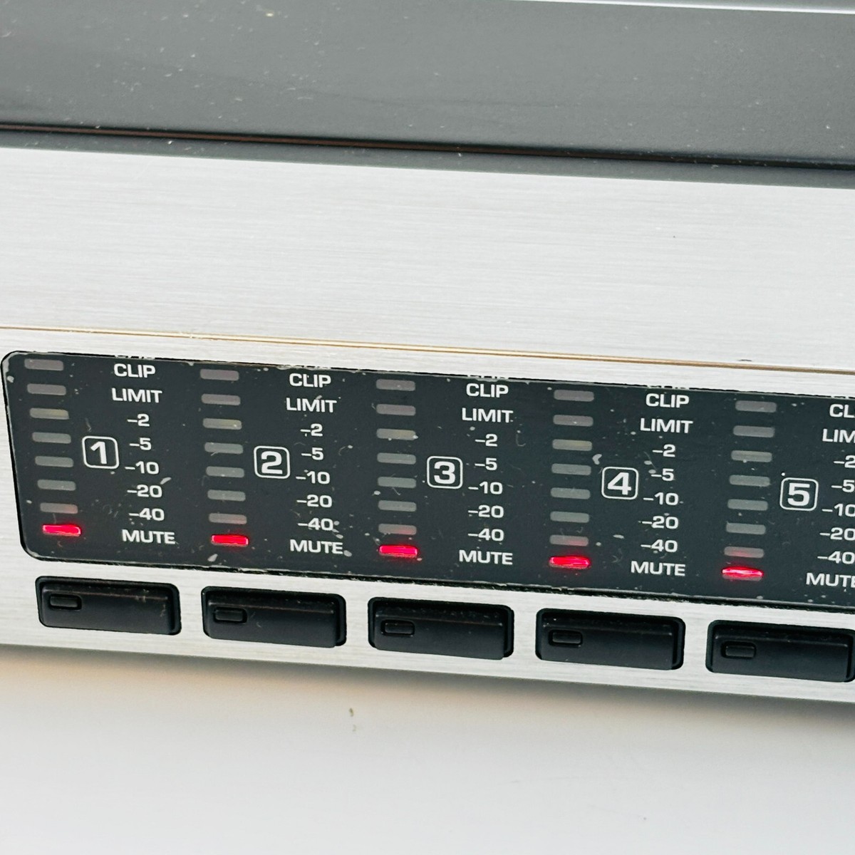 Behringer DCX2496 Ultra-Drive Loudspeaker Management System 24-Bit