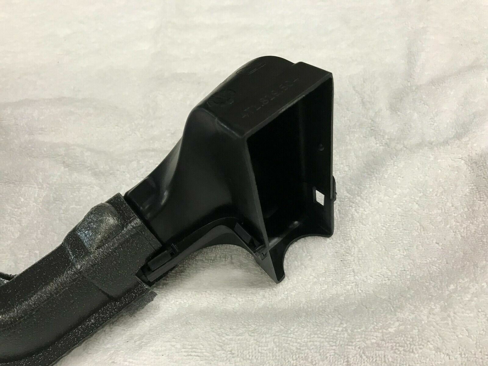 LAMBORGHINI HURACAN LP610 PASSENGER RIGHT AIR DUCT FOOTWELL GUIDE OEM 4T1819668