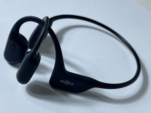 SHOKZ OPENRUN PRO ブラック S810 Amazon.com: AFTERSHOKZ OPENRUN PRO Headphones Black : Electronics