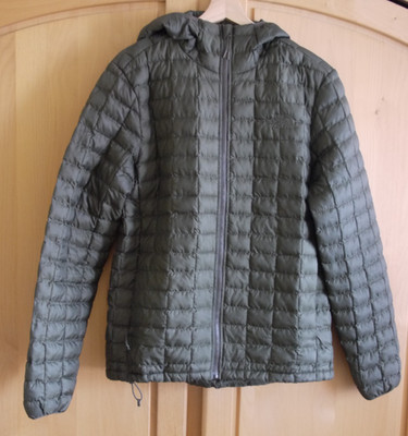 The North Face leichte Daunenjacke Gr. M dunkelgrün