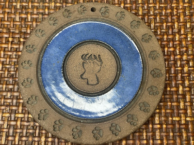Art by Earthworks Pottery Shaftsbury VT Blue & Brown TRIVET Wall Decor Deer Buck