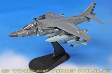 Hobby Master 1:72 AV-8B Harrier II Plus USMC ...