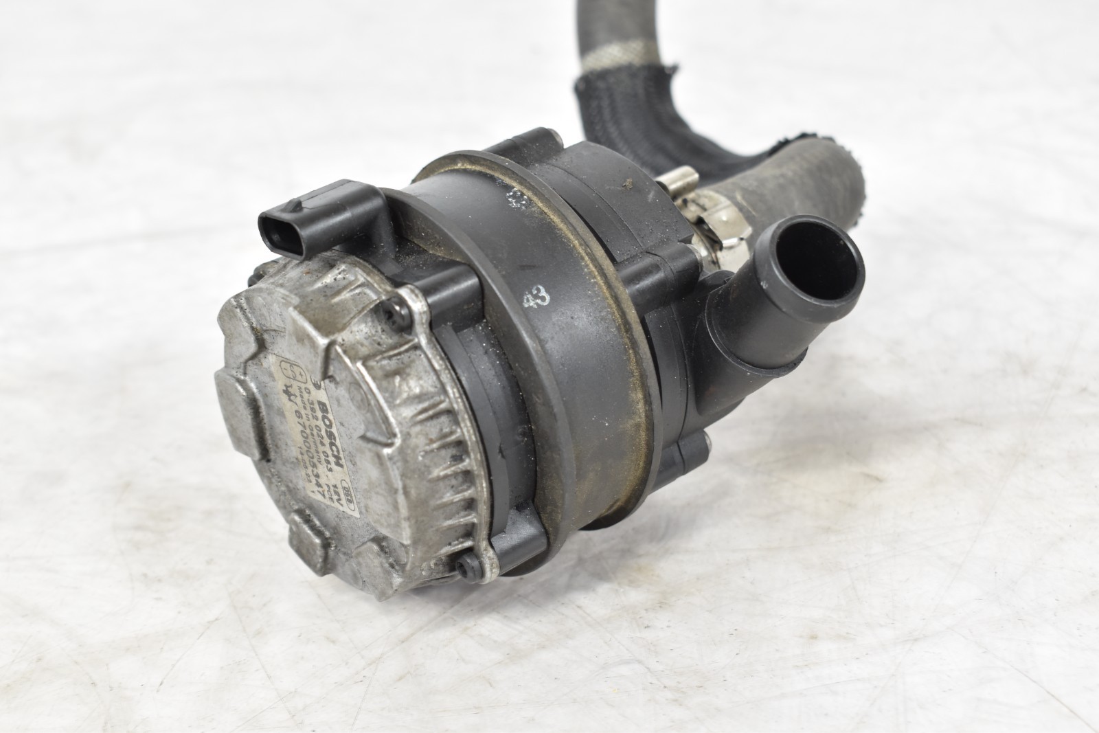 🚀 14-17 MASERATI GHIBLI QUATTROPORTE ELECTRIC SECONDARY COOLANT WATER PUMP OEM