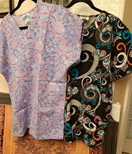 Lot Of 2 SB FASHION SCRUBS  UA WOMENS MULTICOLOR SCRUB TOPS SIZE M