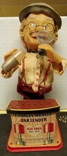 Vtg 1960s Charlie Weaver Bartender Battery Operated Tin Toy