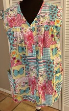 Multicolored Smock Style Apron With Snaps