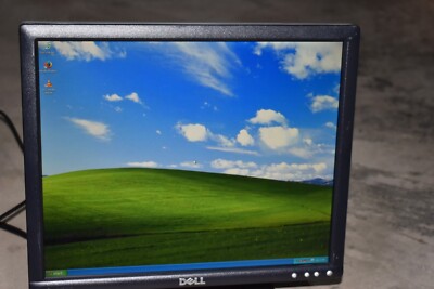 Dell Optiplex 960 Desktop + LCD Monitor Retro Gaming Windows XP