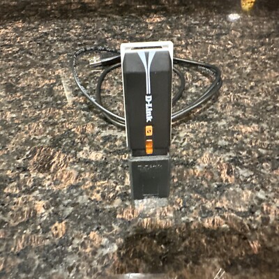 D-Link BWA140NA Wireless Range Booster With USB Cord