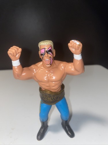 Vintage 1990 WCW Galoob Sting Wrestling Action Fig...