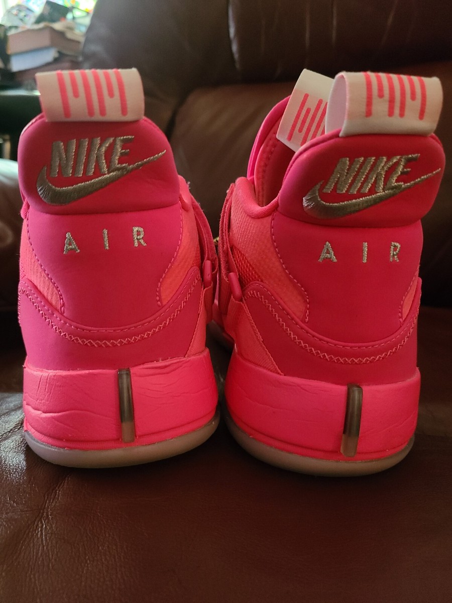 Nike Air Jordan XXX3 33 Michigan Wolverines Player Sample Edition