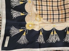 DAKS 100% Silk Skarf