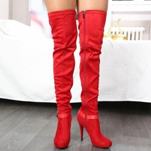 stivali scamosciati rossi