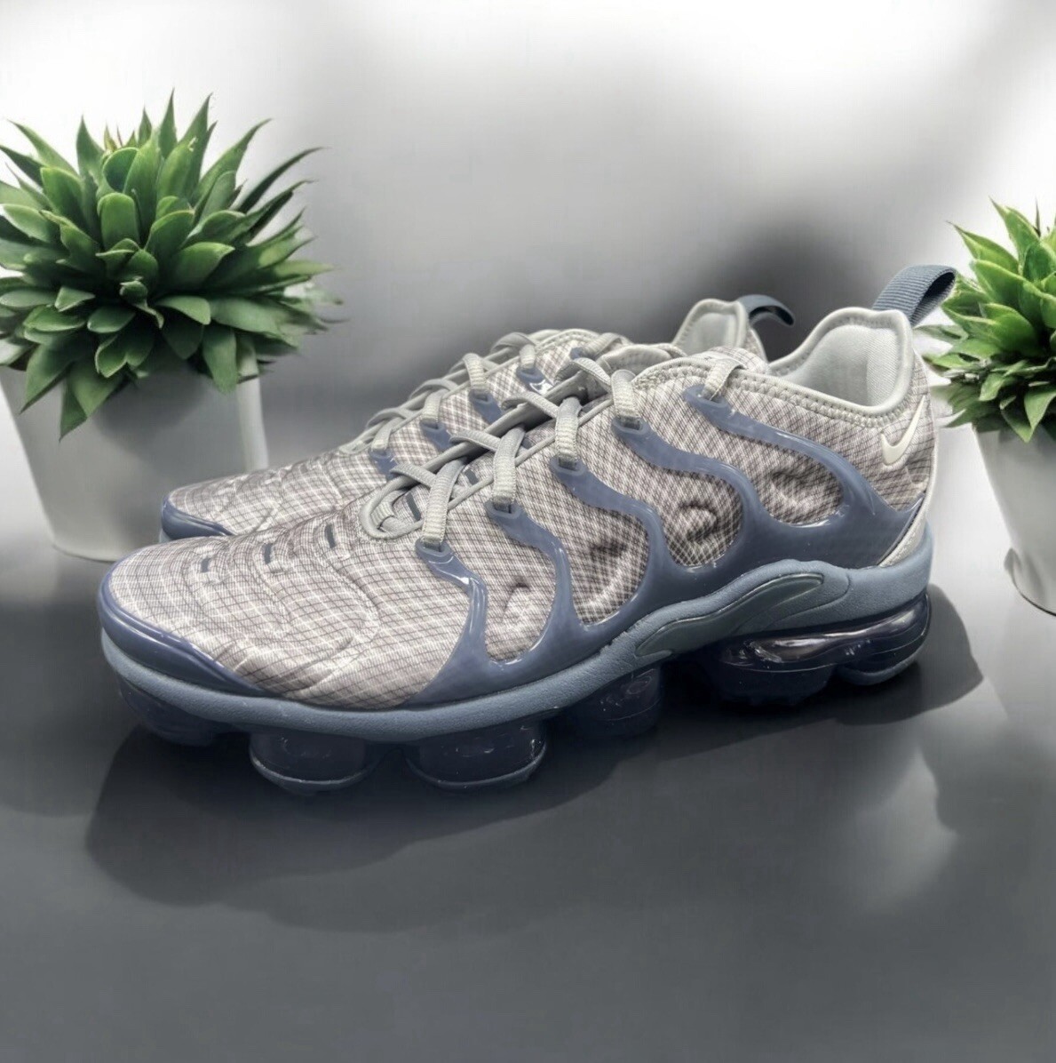 Nike Air Vapormax Plus Running Wolf Dark Grey White 924453-019 Men