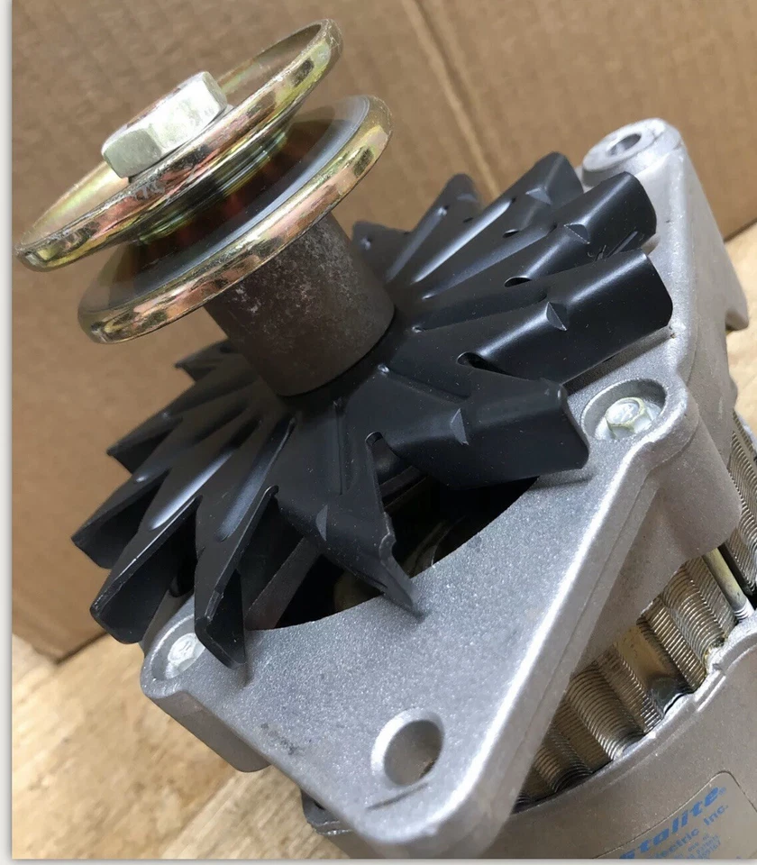 New Reman Alternator Fits 1977-1984 VW Audi 186-0303. — 第 3/4 张图片