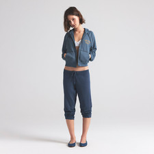 Skims Lightweight Fleece Shrunken Jogger in Washed Navy, Size X-Small