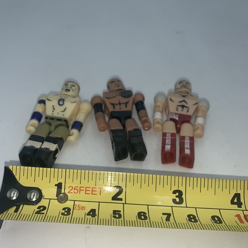 Mega Blocks WWE Wrestlers The Rock Triple H John Cena - Foto 2 di 3