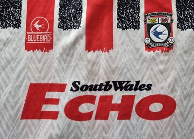 Ancien Cardiff City Maillots de foot - Old football shirts